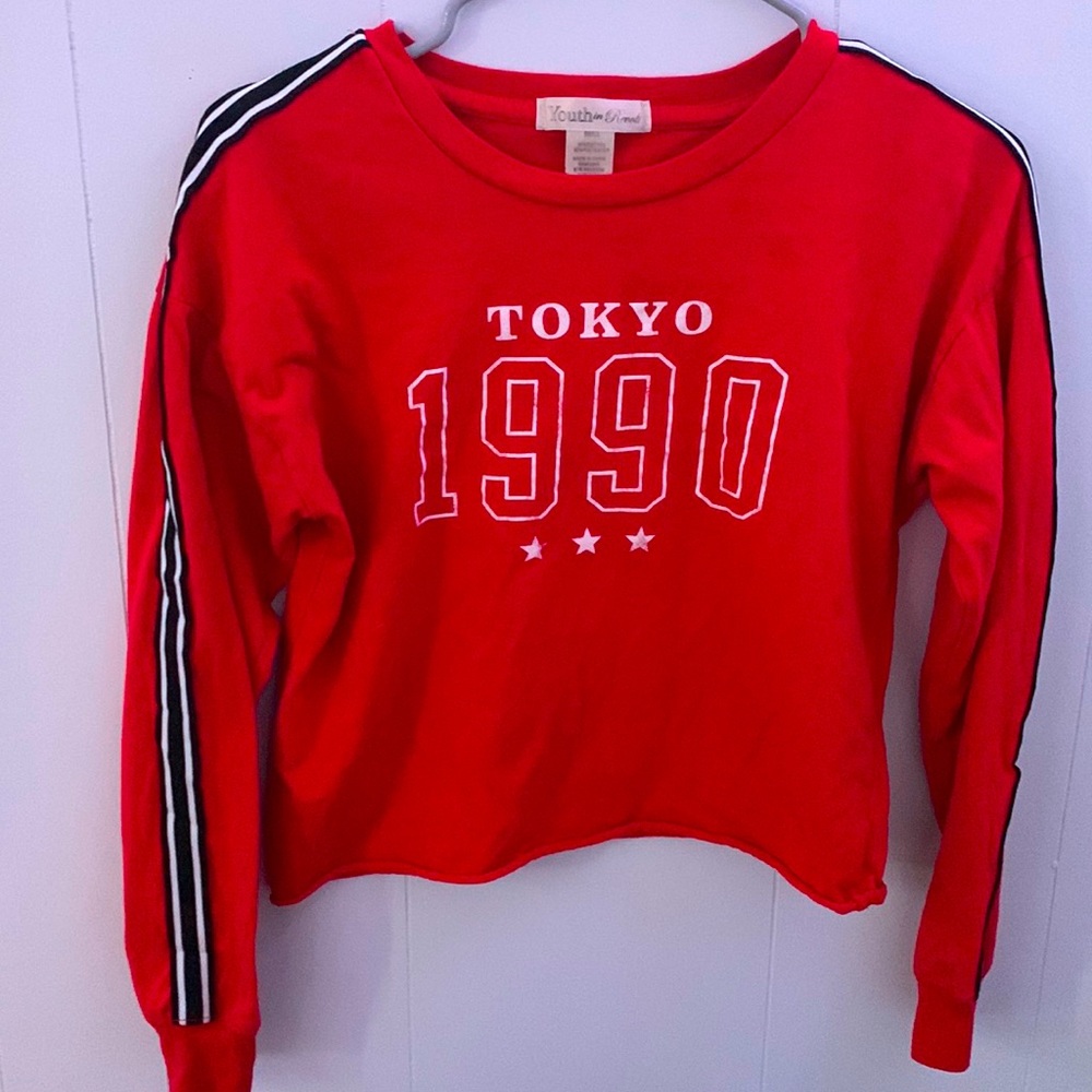 50% cotton and 50% polyester long sleeve crop top